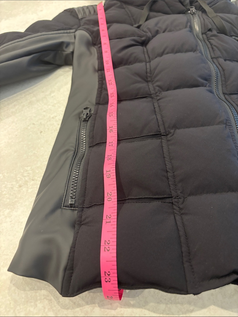 blanc noir Black Quilted Hooded Puffer Jacket with Faux Fur Trim - Picture 7 of 7